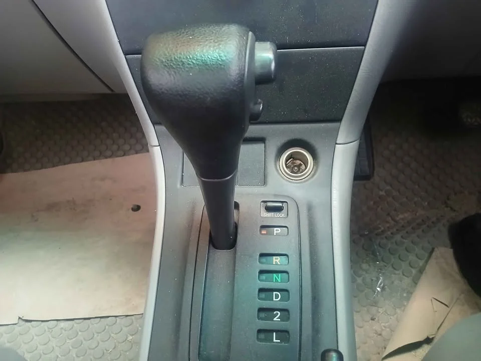 2001 Toyota Corolla Altis IX (E120) 3