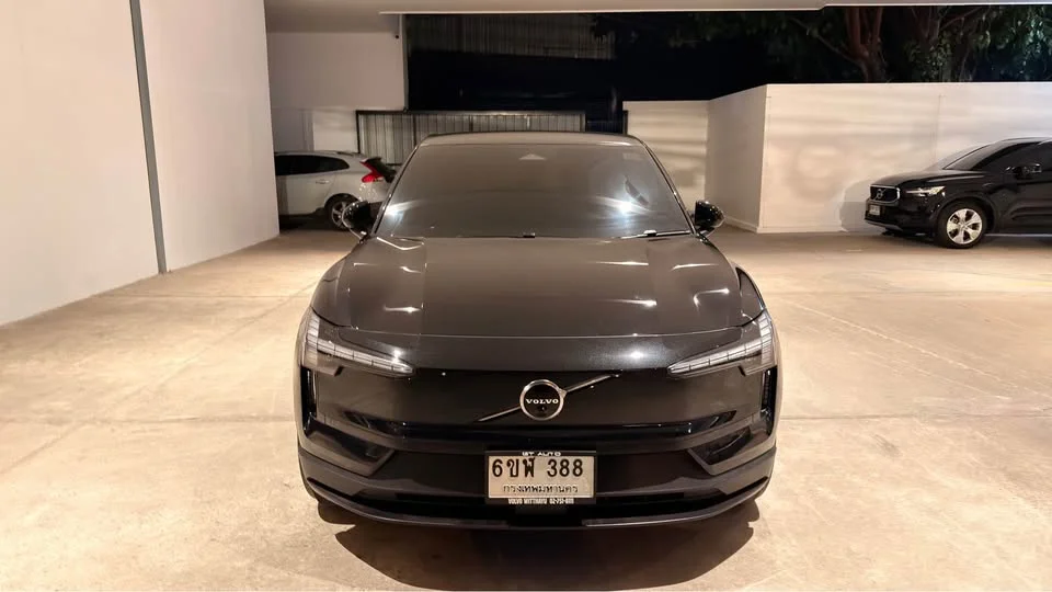 2024 Volvo EX30 I 3