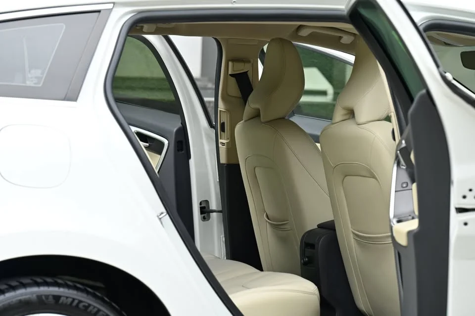 2016 Volvo V60 I 2