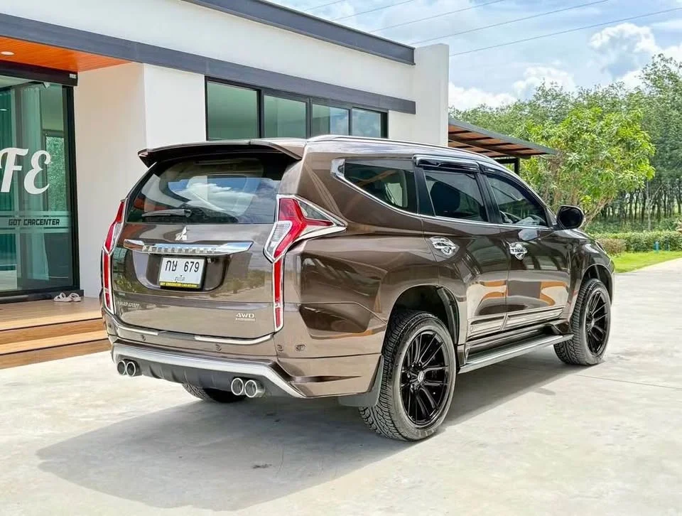 2016 Mitsubishi Pajero Sport III 3