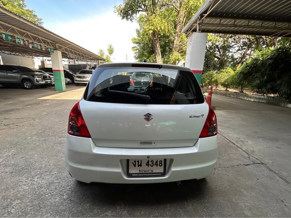2011 Suzuki Swift I 2