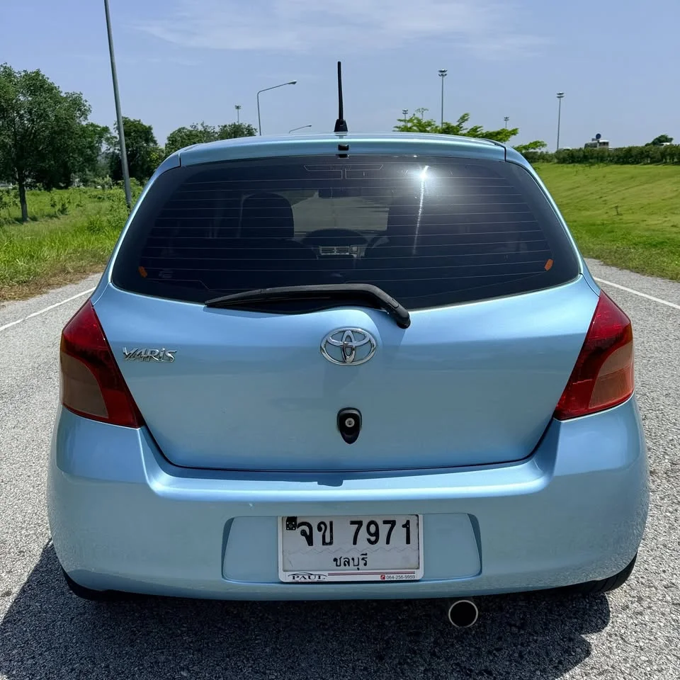 2007 Toyota Yaris II 2