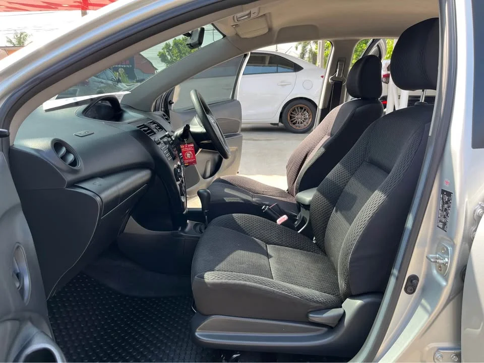 2010 Toyota Vios II 2