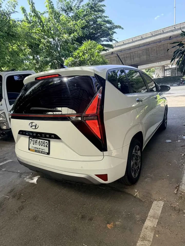 2023 Hyundai Stargazer KS 3