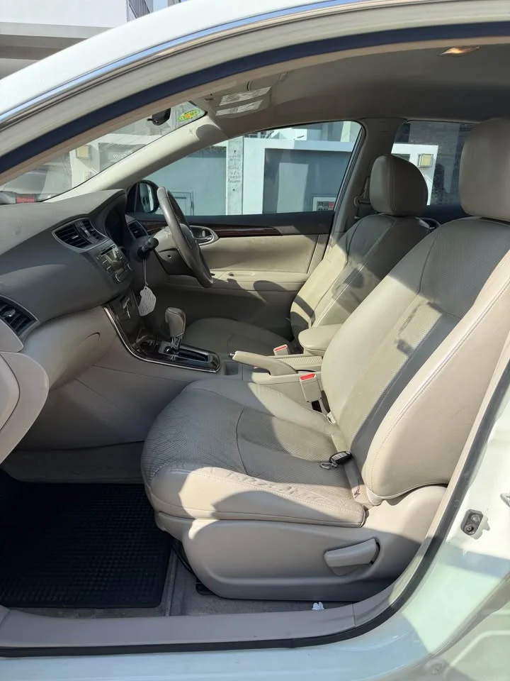 2013 Nissan Sylphy III (B17) 2