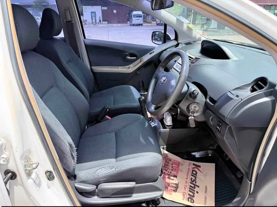 2007 Toyota Yaris II 3