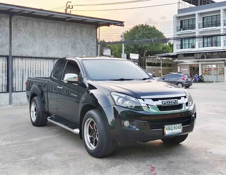 2013 Isuzu D-Max II (RT) 3