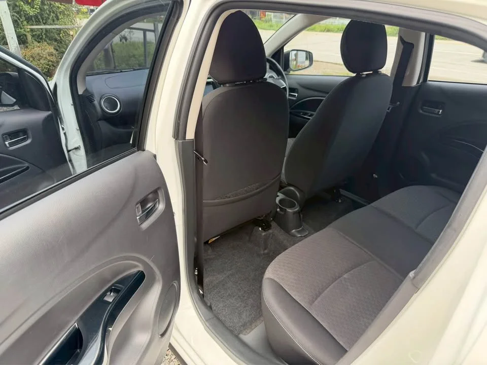2016 Mitsubishi Mirage VI 2
