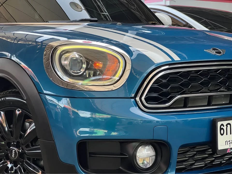 2017 Mini Hatch  III 3