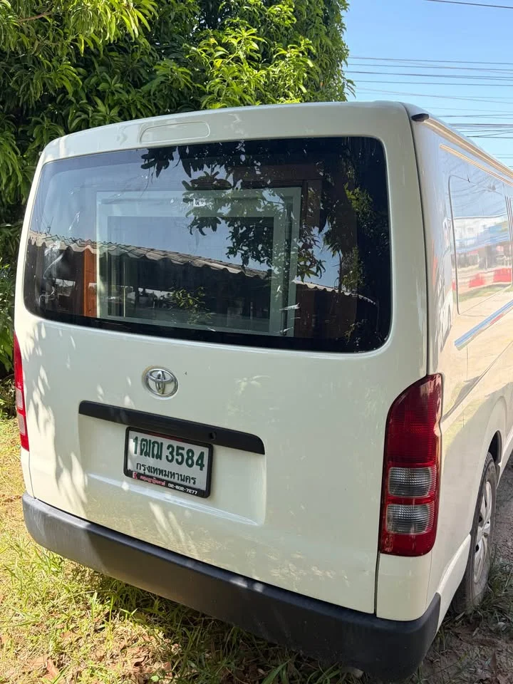 2014 Toyota HiAce V (H200) 2