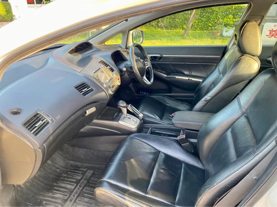 2011 Honda Civic VIII 3