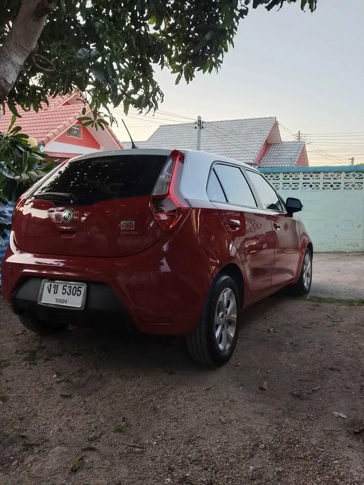 2016 MG 3 II 3