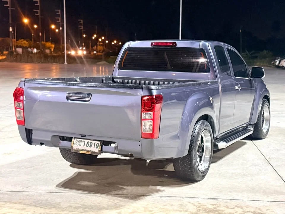 2017 Isuzu D-Max II (RT) 3