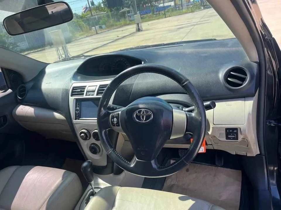 2010 Toyota Vios II 3