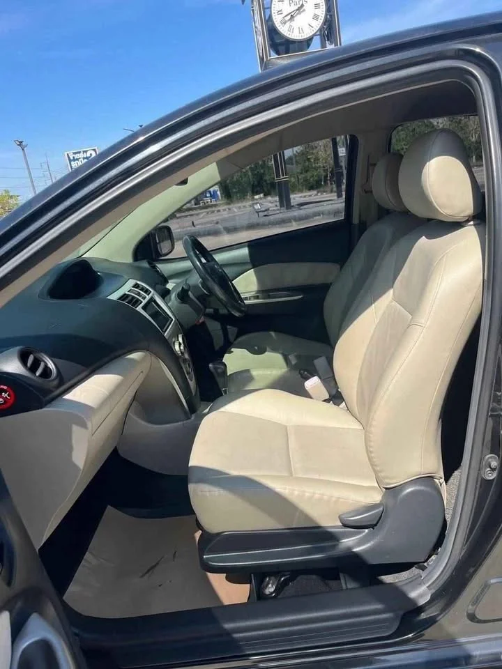 2010 Toyota Vios II 2