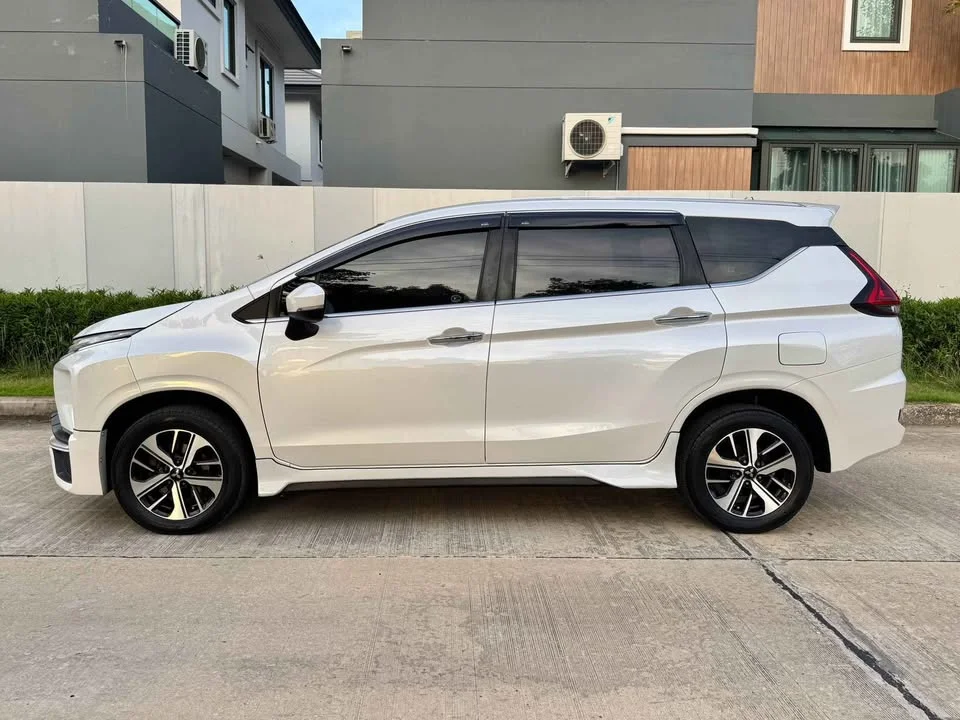 2019 Mitsubishi Xpander I 2