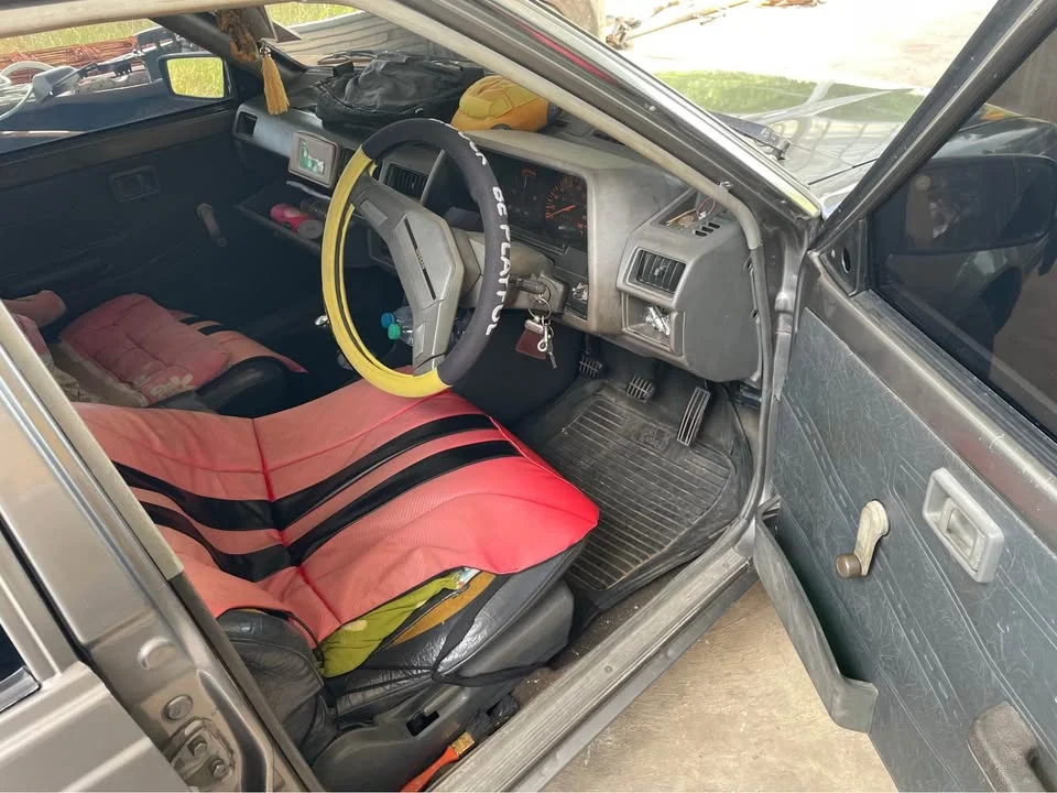 1990 Mitsubishi Lancer VI 2
