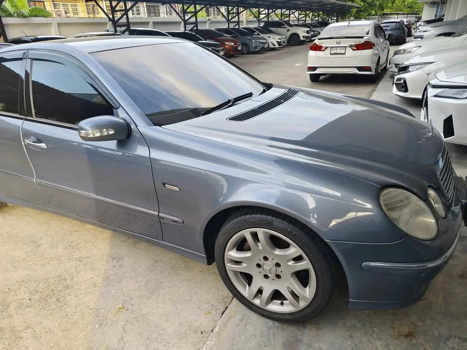 2004 Benz E-Class W211 2
