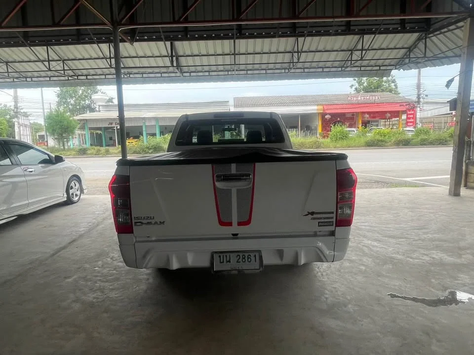 2013 Isuzu D-Max II (RT) 2