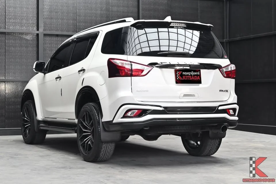 2020 Isuzu MU-X I 2
