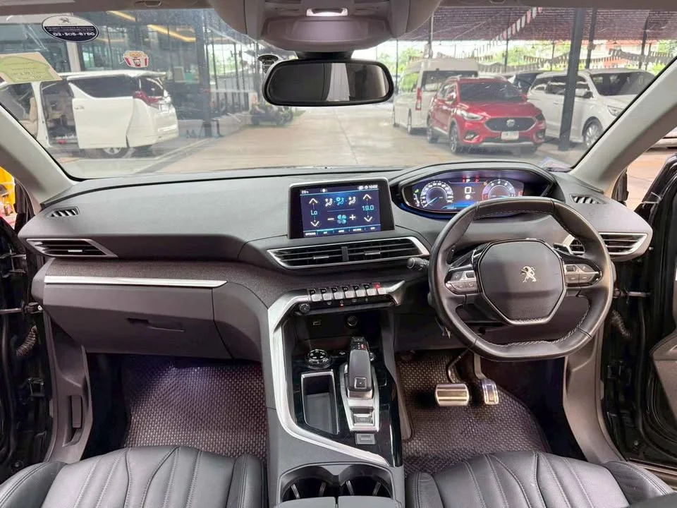 2020 Peugeot 5008 II 3