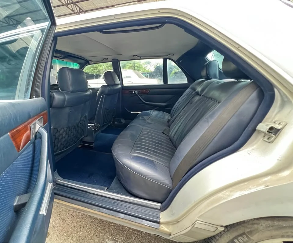 1990 Benz S-Class W126 2