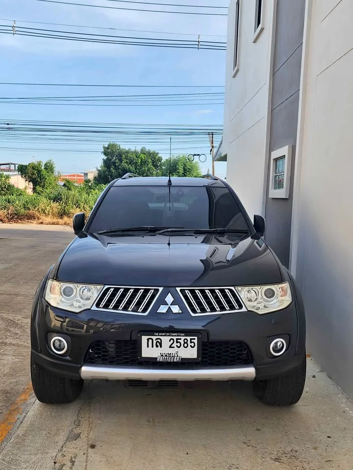 2013 Mitsubishi Pajero Sport II 3