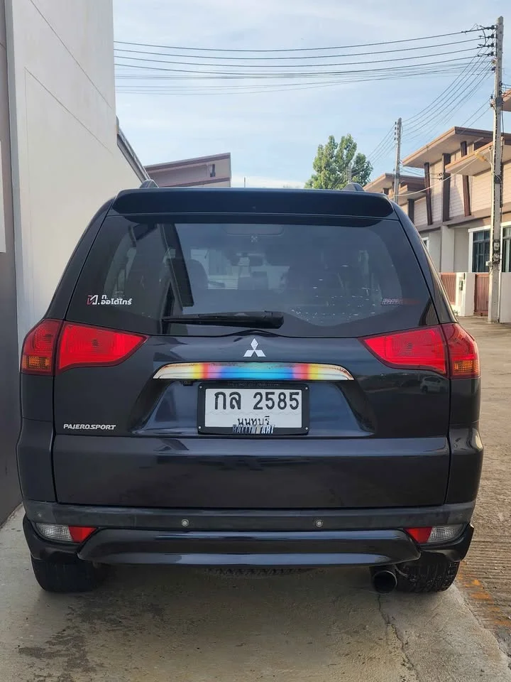 2013 Mitsubishi Pajero Sport II 2