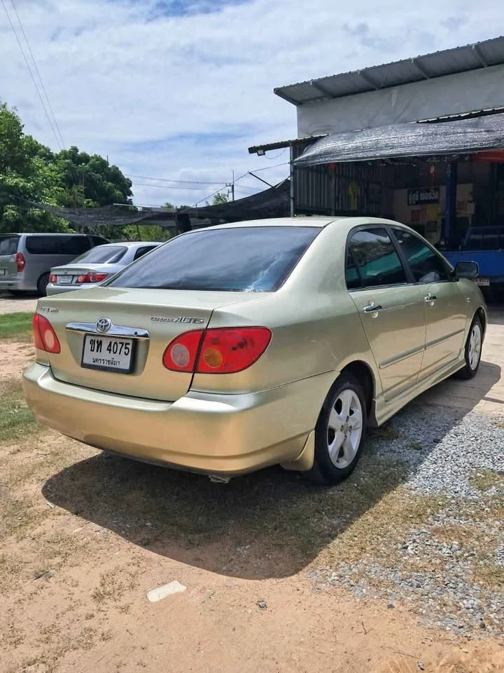 2001 Toyota Corolla Altis IX (E120) 3