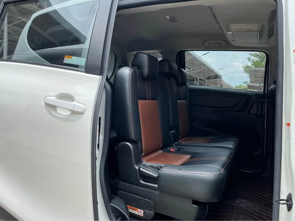 2018 Toyota Sienta II 3