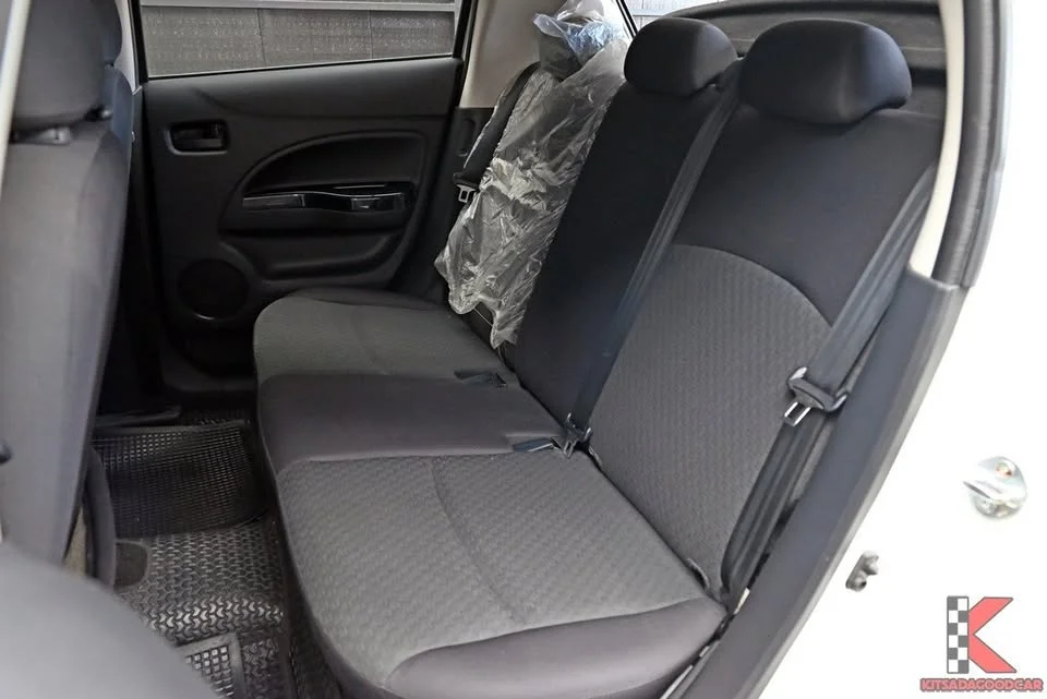 2018 Mitsubishi Mirage VI 3