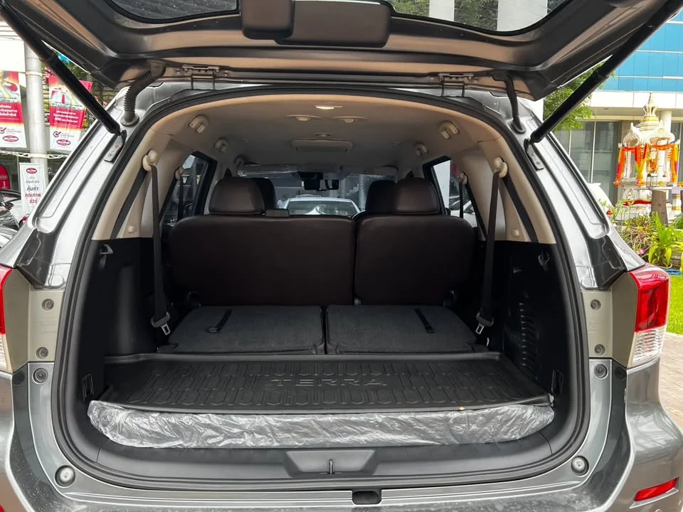 2018 Nissan Terra 3