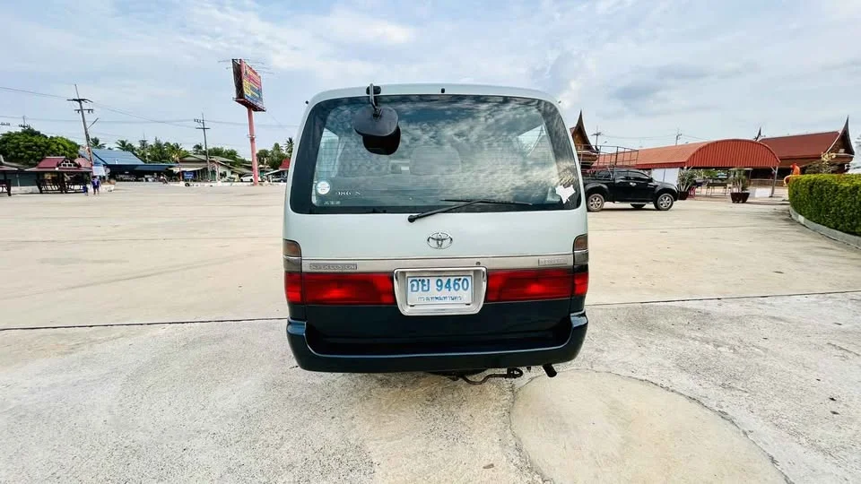 1998 Toyota Commuter IV (H100) 2