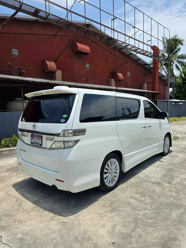 2013 Toyota Alphard, Vellfire II (AH20) 3
