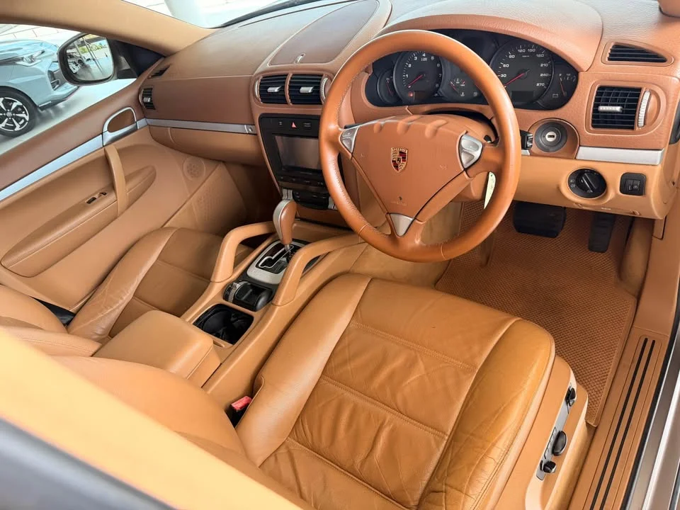 2004 Porsche Cayenne I  3