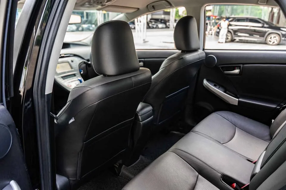 2012 Toyota Prius III 3