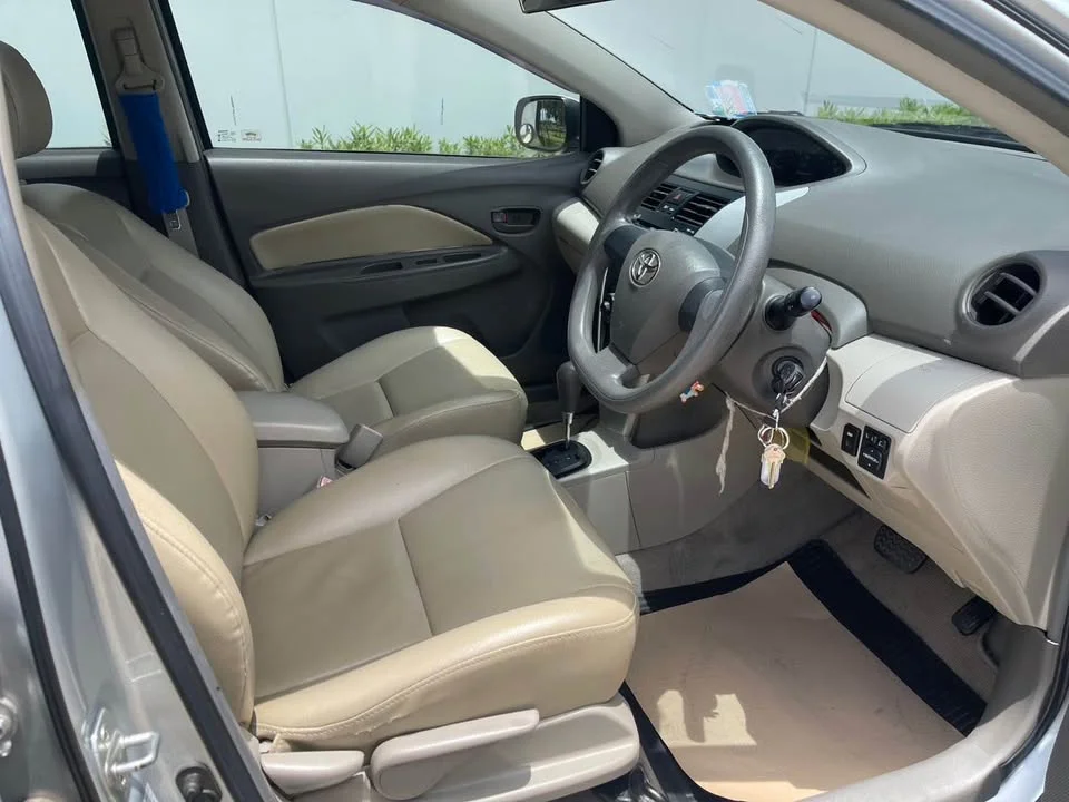 2010 Toyota Vios II 2