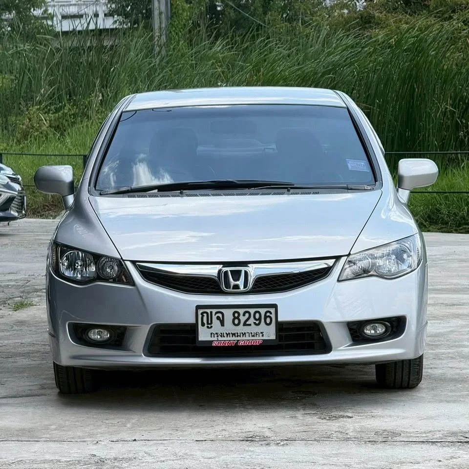 2011 Honda Civic VIII 2