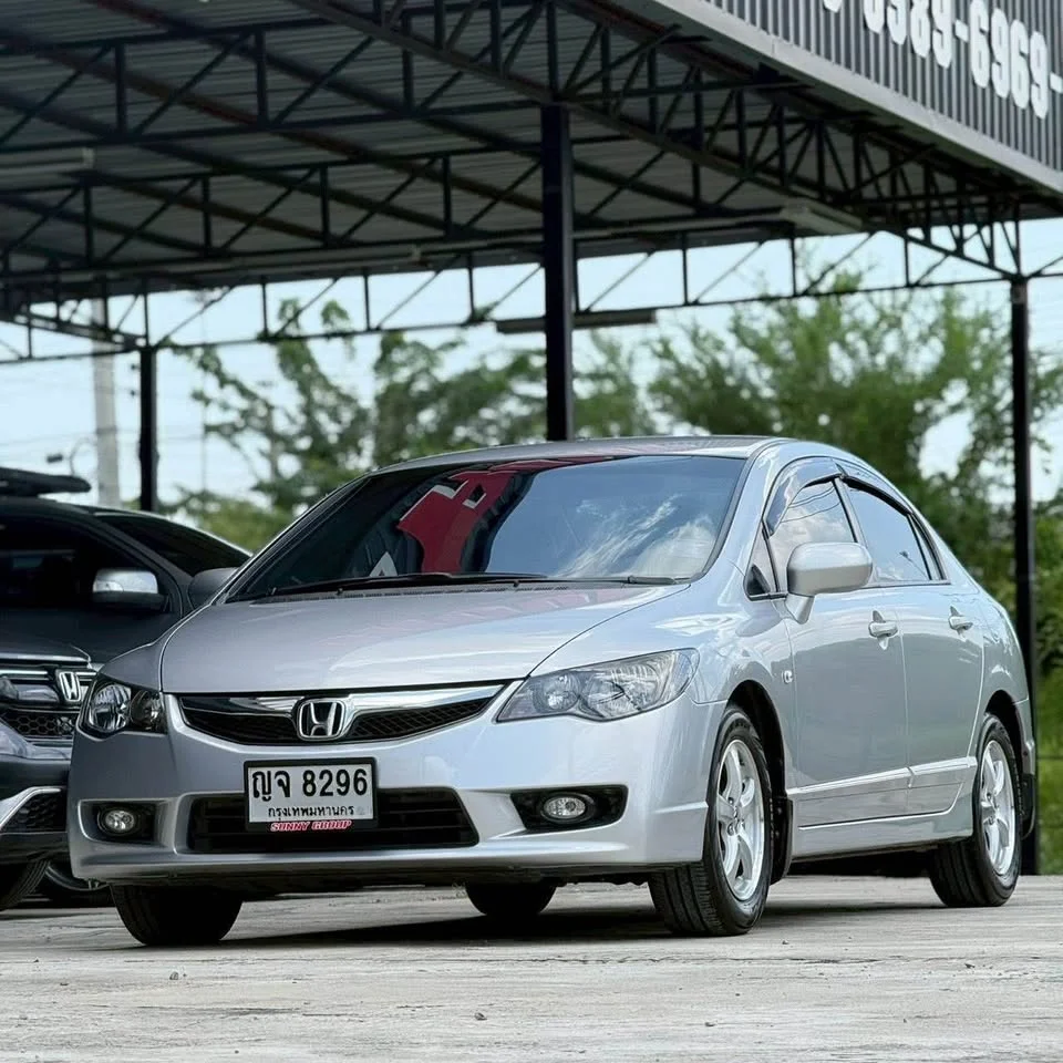 2011 Honda Civic VIII 3