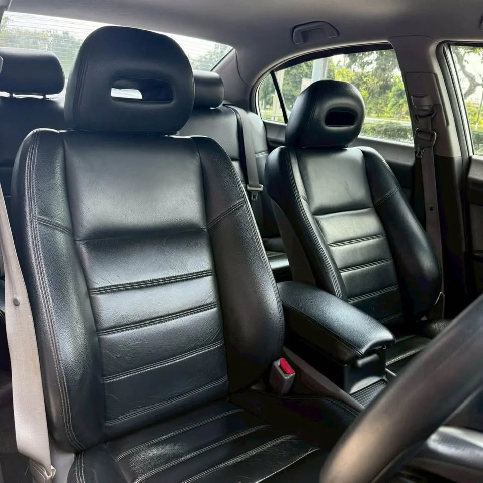 2011 Honda Civic VIII 2