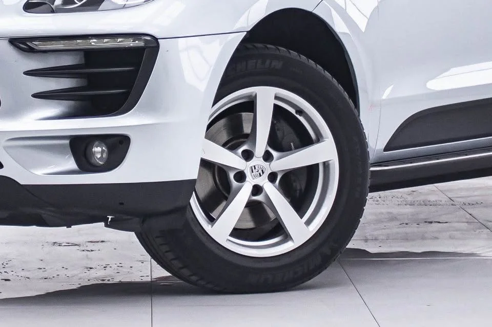 2015 Porsche Macan I 3