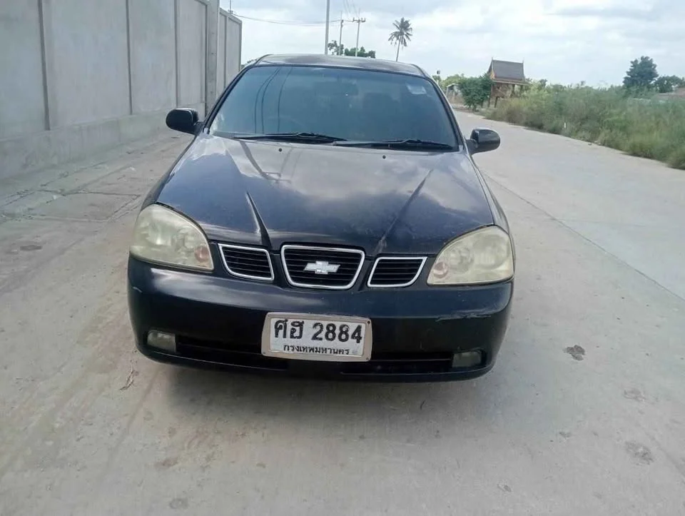 2004 Chevrolet Optra 3