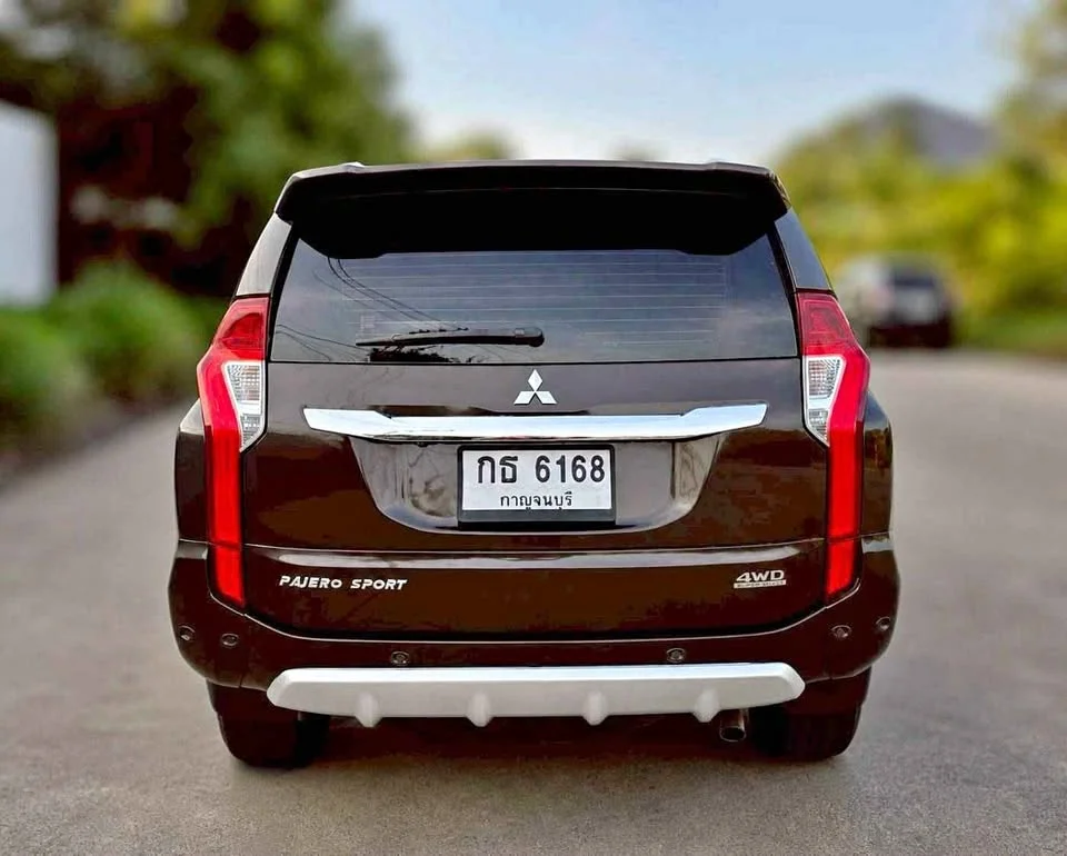 2015 Mitsubishi Pajero Sport III 3