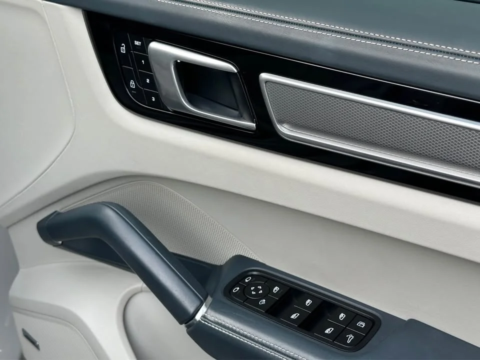 2022 Porsche Cayenne III 2