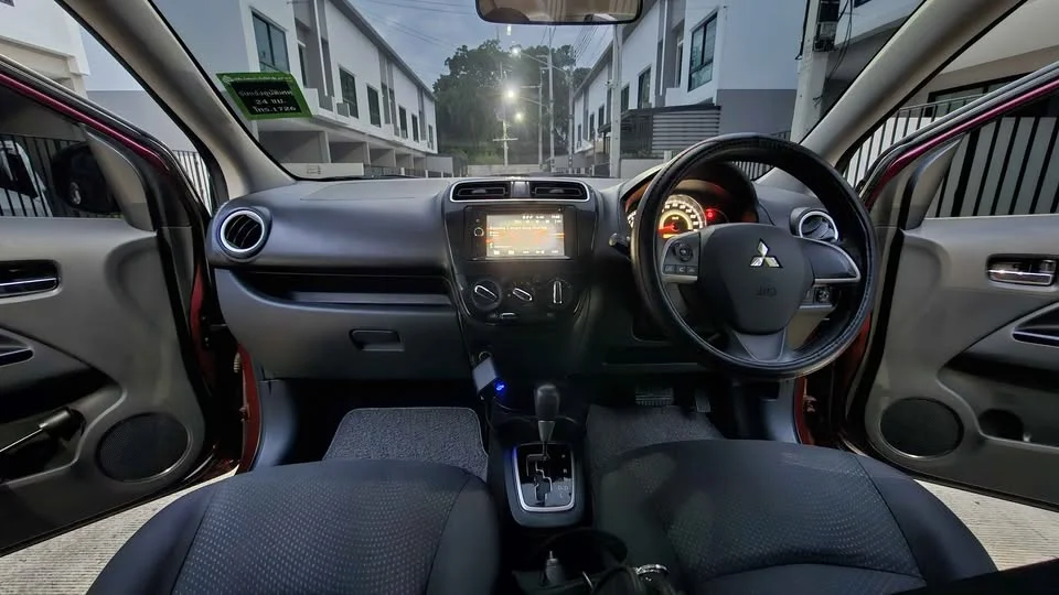 2017 Mitsubishi Attrage VI 3