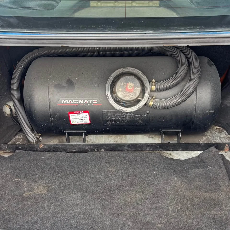 2012 Toyota Corolla Altis X (E140) 3