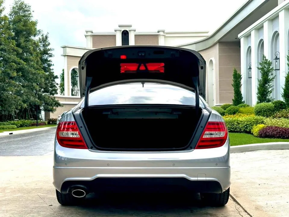2012 Benz C-Class W204 2