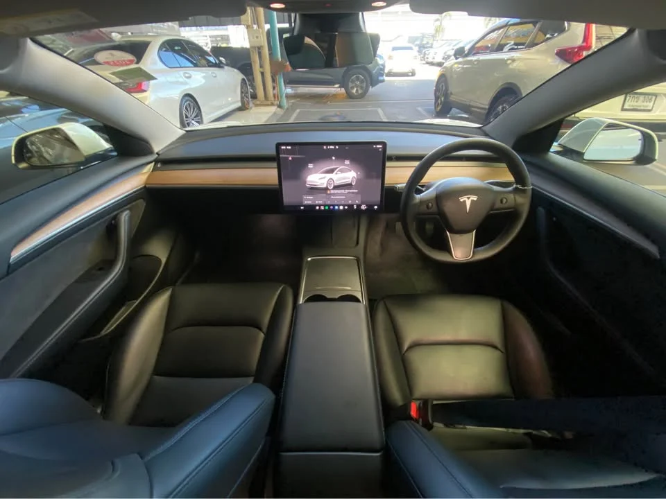 2022 Tesla Model 3 2