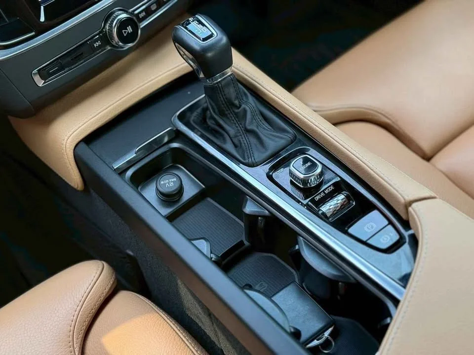 2017 Volvo S90 II 3