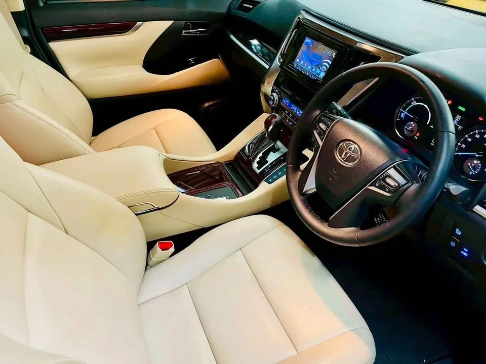 2017 Toyota Alphard, Vellfire III (AH30) 3